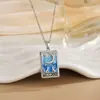 Colgante de Moda Europea y Americana Personalizado Nicho Acero Inoxidable Chapado en Oro de 18K Vintage Original Nuevo Colgante de Carta del Tarot