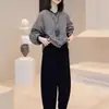 24771 Big Aimei Yiyuan 2024 Otoño Nuevo Camisa Holgada Reductora de Edad a Cuadros Pantalones Casuales de Pierna Ancha de Cintura Alta para Mujer