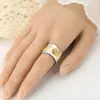 Anillos de Banda Ancha Estilo Europeo y Americano Luochen para Hombres y Mujeres, Diseño de Línea Ondulada, Joyería Versátil de Personalidad de Moda