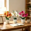 Orquídea artificial de alta gama, minimalista, en maceta, con cuatro flores en una maceta poco profunda, adecuada para la sala de estar, el recibidor o la decoración de escritorio.