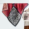 2026 Nuevo Primavera, Otoño, Invierno Cálido Bufanda Cuadrada de 90cm Bufanda Floral Estilo Coreano Calentador de Cuello de Terciopelo Chal para Mujer