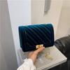 Hebilla de bloqueo de línea bordada casual Moda 2025 Primavera Nuevo estilo Cadena Moda distintiva Simple Hombro Cruzado Bolso cuadrado pequeño para mujer