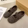 Nova coleção de verão e outono de 2026: Sapatos rasos femininos estilo retrô japonês, bico redondo, com bolinhas, versáteis e estilosos, com abertura rasa e fecho de velcro.