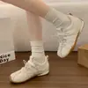 Zapatos de entrenamiento alemanes estilo ballet plateados que aumentan la altura para mujer, nuevos zapatos casuales súper populares para mujer de otoño 2026, zapatos de Forrest Gump
