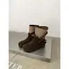 Botines cortos Birkenstock estilo vintage de cuero suave Botas holgadas de lona arrugada Hebilla de cuero Botas de cowboy occidentales Dr. Mujeres Martens