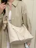 Bolso vintage de gran capacidad para mujer, bolso tote para el día a día, nuevo modelo principios de otoño 2026, bolso de hombro y cruzado de color liso de alta moda