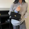 Bolso de Mano de Alto Valor Transfronterizo Bolso Tote Pequeño para Mujer Nuevo Estilo Primavera 2026 Bolso Cuadrado Pequeño Bolso Cruzado de Hombro Simple Moderno