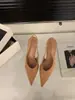 Zapatos de tacón alto con estampado de leopardo estilo francés de nicho, sandalias de punta cerrada, zapatos de hada, nuevos zapatos de ante de punta fina para primavera-verano 2025