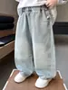 Jeans de Primavera y Otoño para Niños 2026 Nuevos Pantalones Largos de Otoño de Moda para Niños, Pantalones Trendy Rectos Sueltos para Niños Pequeños