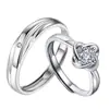 Dulce Anillo de Pareja Trébol de Cuatro Hojas para Mujer y Hombre Plateado Moda Japonesa y Coreana Propuesta de Convivencia