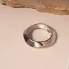 Pulseira Aberta Geométrica Redonda Estilo Metal Europeu e Americano Cruzada Pulseira Personalizada Joias de Moda de Luxo Leve Atacado