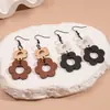 Aretes de Gancho de Madera con Flores Caladas Estilo Retro Europeo y Americano, Pendientes Estilo Vacaciones Bohemio, Pendientes Personalizados de Gama Alta de Nicho