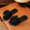Sandalias de cuña para mujer de talla grande transfronterizas, nuevas sandalias planas tipo chancla florales de verano 2026, zapatos de playa para mujer al por mayor