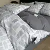 Conjunto de cama simples de algodão puro escovado de quatro peças com toque de alta qualidade, capa de edredom espessa 100% algodão, lençol, conjunto de três peças com lençol com elástico