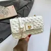 Bolsas de Luxo para Mulheres 2026 Primavera Nova Bolsa de Ombro para o Dia a Dia Moda Simples Design de Nicho Bolsa de Ombro Único Transversal