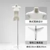 Adereços de modelo de corpo plano Estilo coreano feminino Roupas femininas Peito plano Ombro largo Meio corpo Janela Mesa Loja de roupas Display Rack Corpo inteiro