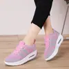 Comércio Exterior Transfronteiriço 2026 Tênis Feminino de Malha, Novos Modelos Primavera/Verão, Respirável, Sola Grossa, Aumenta a Altura, Leve, Confortável, Moderno, Respirável, Aumenta a Altura