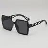Gafas de Sol 2026 Nuevo Estilo para Mujer Gafas de Sol de Alta Gama Anti-UV con Montura Cuadrada Grande para Rostros Redondos y Diseño Simple