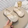 Sandalias de Turbante para Niñas 2026 Verano Nuevas Estilo Coreano Caladas Zapatos de Bebé Niña Pequeña Elegantes Suela Suave Tejidas Zapatos de Princesa