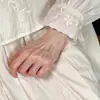 Novo produto de verão anel liso de prata de lei S925 para mulheres, não desbota, estilo nicho, ajustável, luxo leve, toque de alta qualidade, anel para o dedo indicador