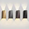 Estética Dinastía Song Lámpara de Pared de Nogal Luz Lavadora de Pared Lámpara de Atmósfera para Mesita de Noche Pasillo Entrada Simple Hogar Estilo Bauhaus Hierro