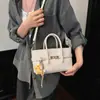 Bolso de mano de lujo de alta gama transfronterizo para mujer, nuevo 2026 vintage de un solo hombro, tote, bolso cruzado para el día a día