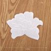 Etiqueta de bordado por computadora Flor de Rosa Blanca Pura Parche para cortina de hotel sábana parche para ojal de cigarrillo parche para chaqueta de plumas parche de tela