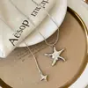 Collar con cordón de cadena versátil estilo coreano de estrella y hueso de serpiente para mujer, Cadena de cuello de diseño personalizado de alta gama, Accesorio de cadena larga para suéter