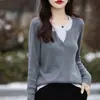 Tricô Feminino de Lã Fina Falso Duas Peças Gola V Primavera e Outono Emagrecedor Versátil Temperamento Camada Base Roupa Externa Top