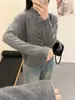 Suéter de Lana con Botones de un Solo Botón y Cuello Alto para Mujer, Otoño e Invierno 2026, Sencillo de Corte Holgado, Top de Punto Versátil Adelgazante