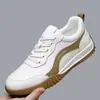 Zapatos de Hombre de Moda para Primavera, Nuevo Estilo Coreano, Modernos y Versátiles, Zapatos Blancos Transpirables, Zapatos Casuales de Cuero Ligeros y Cómodos