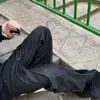 Jeans rectos largos para hombre, estilo callejero americano, mezclilla cruda, retro, corte slim-fit, con caída, estilo vibe con diseño de estrella
