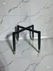 Marco de silla simple de hierro forjado, base de silla de comedor, patas de soporte y marco de silla de comedor de lujo ligero.