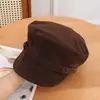 Sombrero de Ala Corta Estilo Retro Azul Marino de Ante Sintético para Mujer Otoño Invierno Diseño de Hebilla Lateral Gorra de Béisbol de Ala Corta Sombrero Atmosférico de Moda