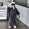 Conjunto de Leopardo para Niños de Primavera y Otoño, Conjunto de Dos Piezas de Cardigan Deportivo Elegante Estilo Coreano para Niños, Ropa Infantil para Comercio Exterior