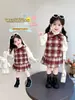 Vestido Espesso para Meninas Outono Inverno 2026 Novo Vestido Princesa Infantil Conjunto Elegante de Vestido com Colete de Lã para Bebê