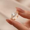 Anillo de Circonita Transfronterizo Europeo y Americano para Mujer Lujo Ligero Elegante Pareja Boda Anillo de Apertura Celebridad en Línea Libro Rojo Venta al por Mayor