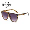 Nuevas gafas de sol con montura negra mate y lentes grises degradadas, protección solar al por mayor, antirreflejos y protección UV