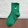 Calcetines Rojos para Mujer, Calcetines de Media Pantorrilla para Otoño e Invierno Navidad, Absorbentes de Sudor, Antiolor, Bordado de Dibujos Animados, Estilo a Juego para Parejas, Calcetines Cálidos de Algodón al por Mayor