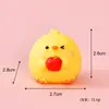 Muñeco Original de Pollito Amarillo Lindo Adornos DIY Accesorios para Colgar Mini Coche Escritorio Pequeños Adornos de Resina