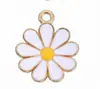 Aa-10 Novo DIY Joias Pequena Margarida Liga Esmalte Pingente Chaveiro Charme Colar Pulseira Brinco Acessórios