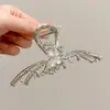 Pinzas para el cabello de alta gama para mujer para la parte posterior de la cabeza, exquisitas pinzas de garra de perla para el día a día, elegantes pinzas de tiburón para salir, venta al por mayor de artículos pequeños de Yiwu