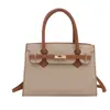 2026 Nuevo Bolso de Mano de Moda Europea y Americana de Gran Capacidad con Patrón de Lichi, Bolso de Hombro con Costuras de Color Contrastante, Bolso Cruzado para Mujer