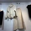 Elegante y de Alta Gama Top de Punto con Solapa, Botonadura Diagonal y Cordones + Falda Traje de Dos Piezas para Mujer Otoño e Invierno