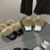 Pantuflas de felpa de moda con cabeza de gato para mujer, para usar en exteriores, nuevo estilo de invierno 2026, antideslizantes, forradas de felpa, cálidas, pantuflas casuales de algodón