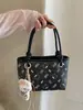 Bolso de Mano Nuevo Estilo Coreano de Nicho para Mujer 2026 Bolso Cruzado Versátil de Moda Bolso Tote de Hombro con Estampado de Dibujos Animados Lindo