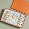 Traje de Café de Porcelana Hueso Estilo Europeo Transfronterizo Taza de Pareja 6 Tazas 6 Platos 2 Lujo Ligero Vintage Té de la Tarde Regalo para el Hogar