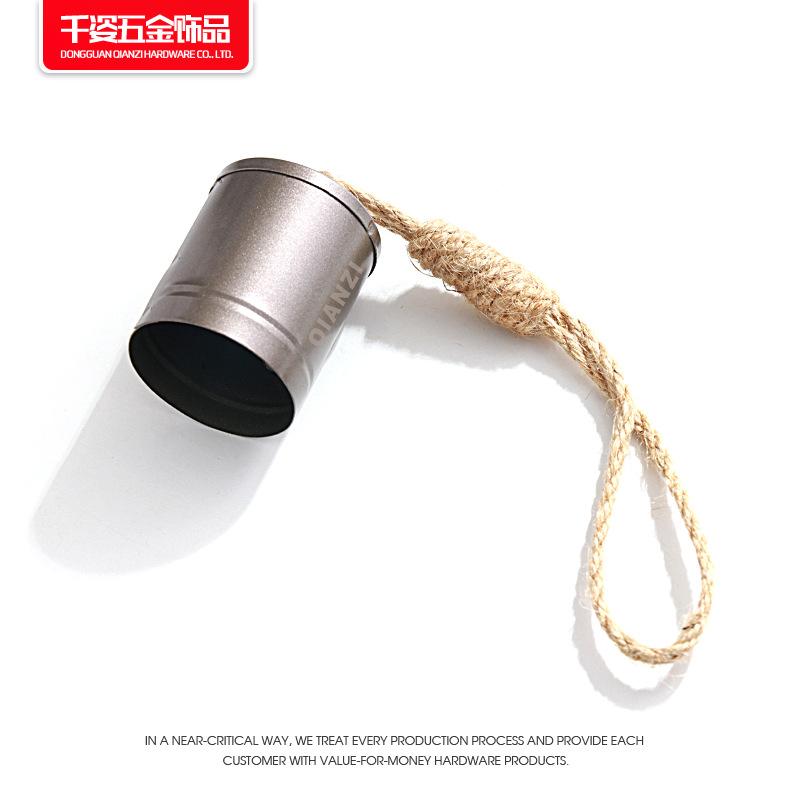 单个铁皮筒麻绳铃铛04