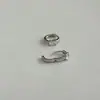 Aretes Pequeños y Elegantes con un Diseño Minimalista, Presentando Circonitas y Pendientes de Gota de Agua, Pendientes de Moda Modernos y Versátiles
