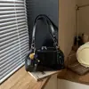 Bolsa de moda de nicho súper popular transfronteriza para mujer 2026 otoño nuevo bolso casual versátil popular superventas bolso de hombro único